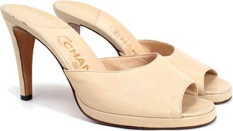 Chanel Cream Leather Mules Size 38