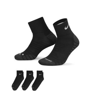Nike Unisex Everyday Max Cushioned Training Ankle Socks (3 Pairs) in Black | SX5549-010