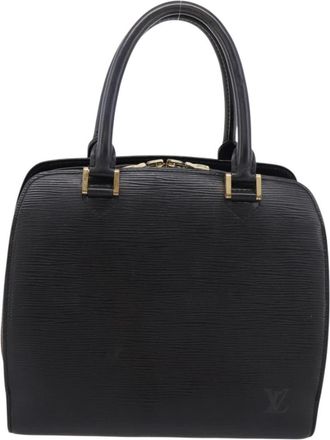 Louis Vuitton Pont Neuf Epi Leather Black Leather Handbag (Pre-Owned)