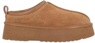 Hoor CALZATURE - Mules & Zoccoli su YOOX.COM