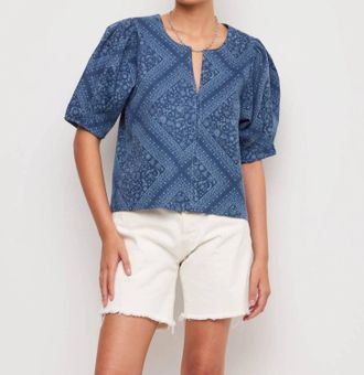 Fifteen Twenty Womens Puff Sleeve Blouse In Print