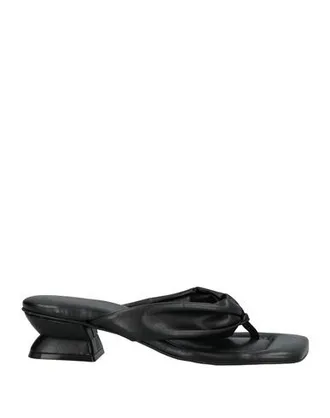 Momoni Thong sandals