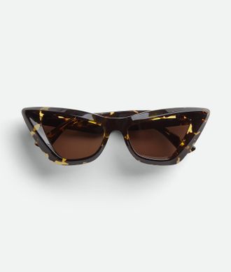 Bottega Veneta Angle Acetate Pointed Cat Eye Sunglasses - Brown - Woman - 100% Acetate