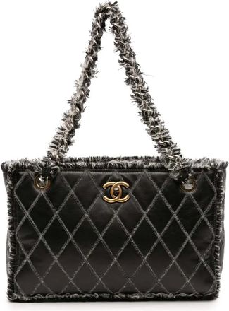 Chanel Borsa tote CC Tweedy in pelle di vitello trapuntata 2011 - Nero
