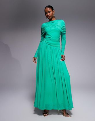 Daska Vestito lungo a maniche lunghe con gonna a pieghe e mantella arricciata verde giada