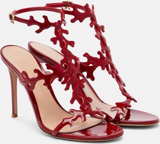 Gianvito Rossi 95 patent leather sandals