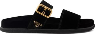 Prada Fluwelen slippers met driehoekig Prada-logo