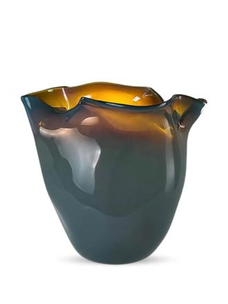 Alexa Lixfeld Conch scalloped-edge glass vase (28cm) - unisex - glass - One Size - Green