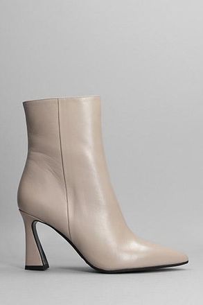 Evaluna AW22
