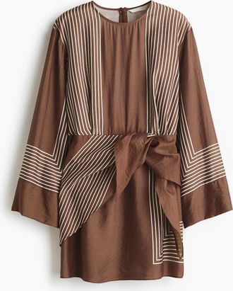 H&M Kurzes Kleid mit Bindedetail - Beige