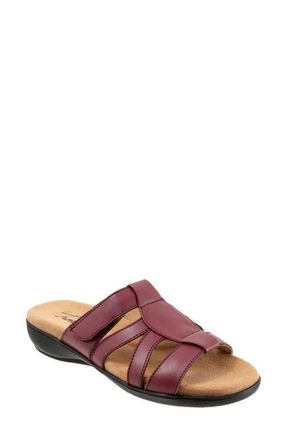 Trotters Ramona Slide Sandal in Cherry at Nordstrom, Size 10.5