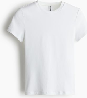 H&M Figurbetontes T-Shirt - White