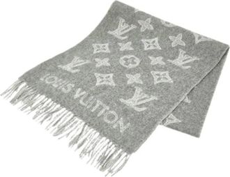 Louis Vuitton Pre-owned Scarves, female, Gray, Size: ONE SIZE Pre-owned Stole