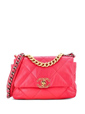 Chanel 19 Flap Bag Quilted Leather Medium crossbody bag - Roze