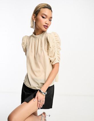 & Other Stories Top accollato in velluto beige con maniche voluminose drappeggiate-Neutro