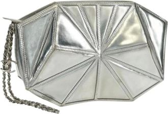 Chanel Pre-owned Clutches, female, Gray, Size: ONE SIZE Pre-owned Leather Clutch