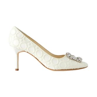 Manolo Blahnik Pumps, female, Beige, Size: 7 1/2 US Hangisi Stilettos 70