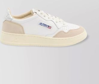 Autry low top medalist sneakers
