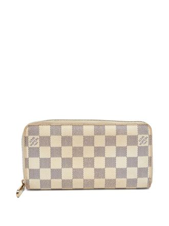 Louis Vuitton Damier Azur check wallet - White