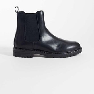 Asos Stivaletti Chelsea neri con suola a carrarmato-Nero