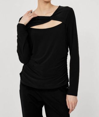 Frank Lyman Design Chic Ruched Pullover Top In Black
