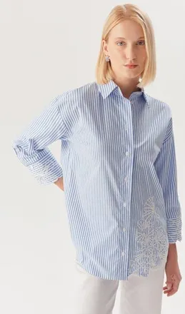 Exquise Eden Long Sleeve Shirt in Blue And White at Nordstrom, Size X-Large