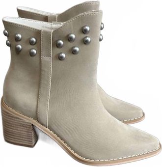 Freesoul Womens Alofi Studded Ankle Boots In Taupe