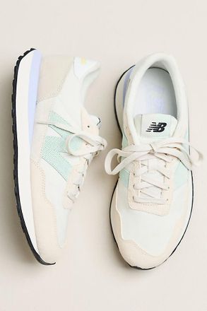 New Balance 237 Sneakers