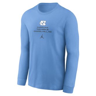 Nike Jordan Mens North Carolina Sideline Jordan Brand Dri-FIT College Long-Sleeve T-Shirt in Blue | 0JEW4EYNCN-LDX