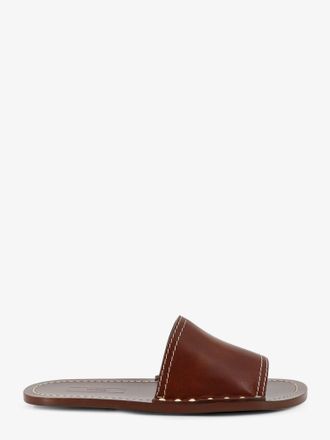 Toteme Sandali bassi in pelle con borchie in metallo laterali - TOTEME - gender_Woman