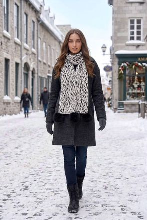 Joseph Ribkoff Womens Winter Knit Scarf In White/black