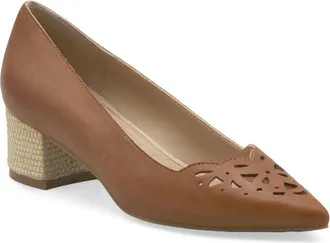 Adrienne Vittadini Graze Pump