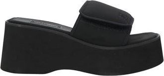 Courr&egrave;ges SCHUHE - Sandalen auf YOOX.COM