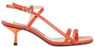 NCUB Thong sandals