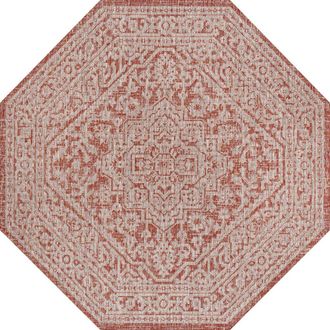 Jonathan Y Designs Sinjuri Medallion Textured Weave Octagon Indoor/Outdoor Area Rug in Red/taupe at Nordstrom, Size 5Ft 0In X 5Ft 0In