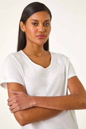 Roman Cotton Embroidery V-Neck T-Shirt