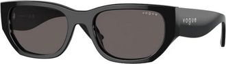 Vogue Eyewear Zwarte Rook Zonnebril Stijlvol Model - unisex - Zonnebrillen - Zwart - 53 MM - Accessoires