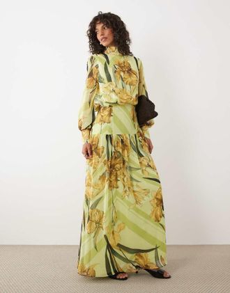 Asos Vestito lungo accollato giallo a fiori con polsini profondi-Multi