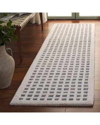 Safavieh Ebony Jo Hand Tufted Rug