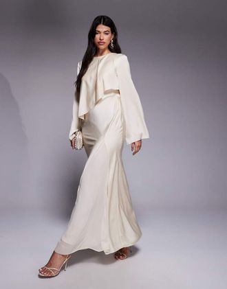 Asos Vestito lungo in raso color ostrica con maniche lunghe e dettaglio stile mantella-Bianco