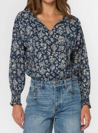 Velvet Heart Elastic Wasit Hem Floral Detail Blouse In Blue