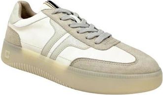 Shushop Poppy Sneaker in White at Nordstrom, Size 6.5