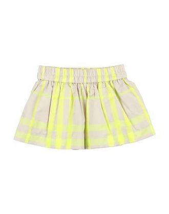 Burberry BOTTOMWEAR - Shorts e bermuda su YOOX.COM
