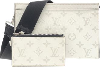 Louis Vuitton White Coated Canvas Leather Shoulder Bag (Pre-Owned)