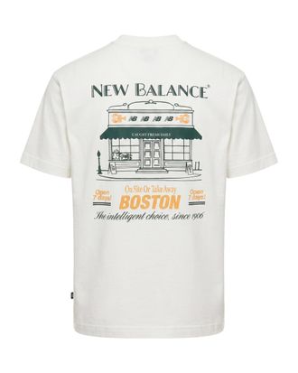 New Balance Grab A Bite Boston Graphic T-Shirt - White