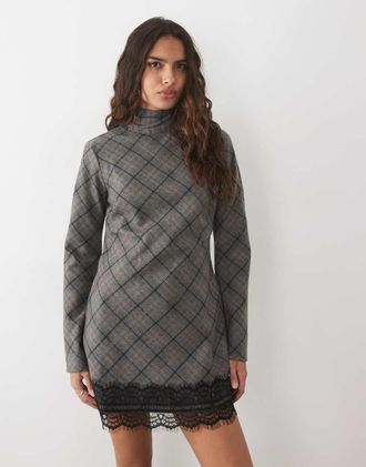 Asos vestito corto a maniche lunghe con collo a imbuto e orlo in pizzo a quadri effetto spazzolato-Multicolore