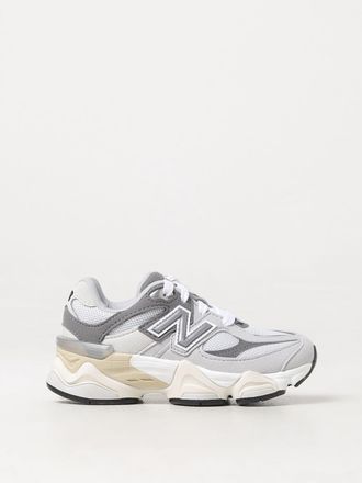 New Balance Sneakers 9060 New Balance in camoscio sintetico e mesh