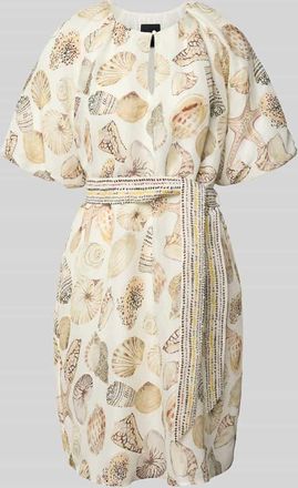 Marc Cain Knielanges Kleid aus Viskose mit Bindeg&uuml;rtel in Offwhite, Gr&ouml;&szlig;e 34