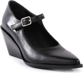 Seychelles Sparks Pointed Toe Mary Jane Pump in Black Leather at Nordstrom, Size 6.5