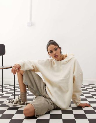 Noisy May 1/4 zip hooded fleece in cream-Black